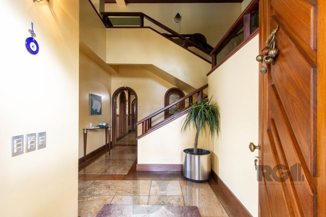 Casa para Venda - 645m², 4 dormitórios, sendo 4 suites, 11 vagas - Tristeza — foto 9