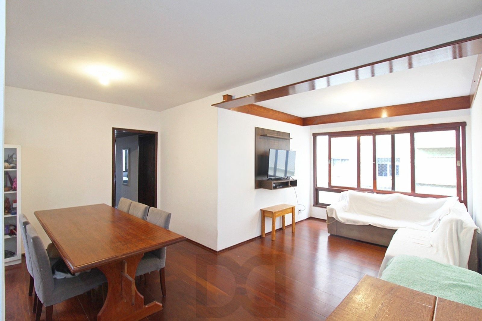 Apartamento de 3 dormitórios no bairro Mont Serrat — foto 4