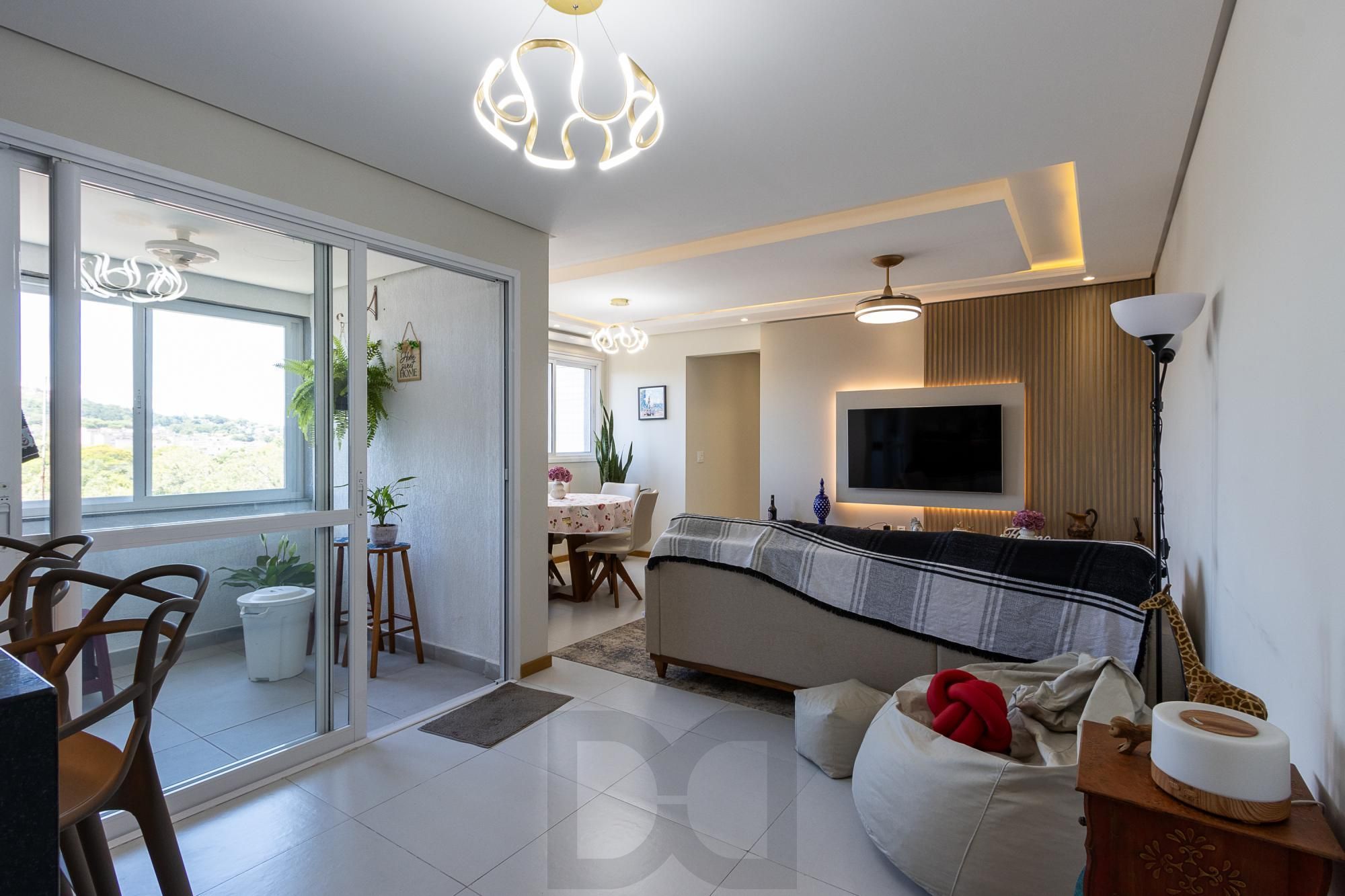 Apartamento | 3 Quartos | 1 Suíte | 103,29m2 Privativos | Vaga Dupla | Bairro Cristal — foto 2