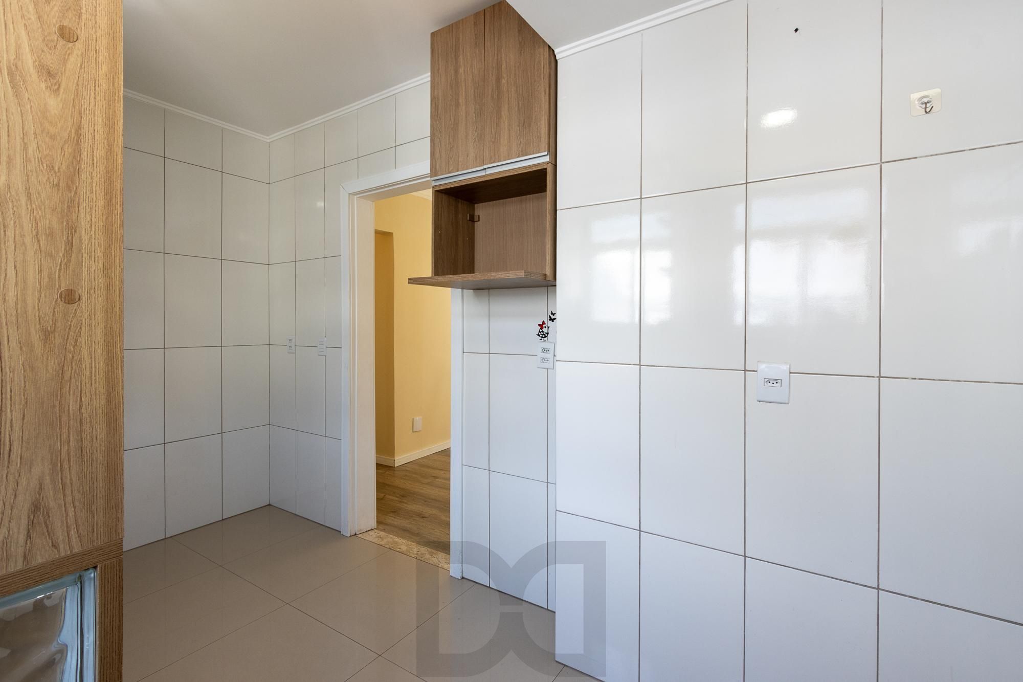 APARTAMENTO LOCADO, REFORMADO, 3 QUARTOS, 1 VAGA ROTATIVA - BAIRRO CAMAQUÃ — foto 11