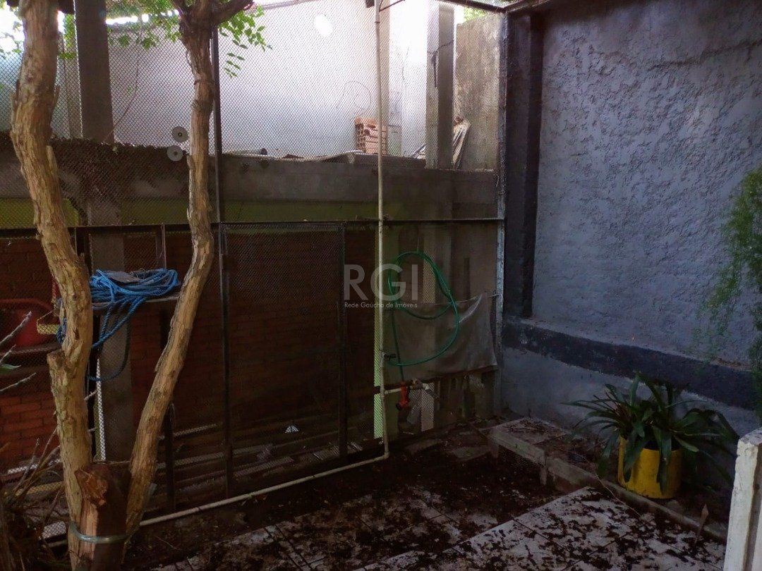 Casa para Venda - 220m², 3 dormitórios, sendo 1 suites, 1 vaga - Camaquã — foto 10