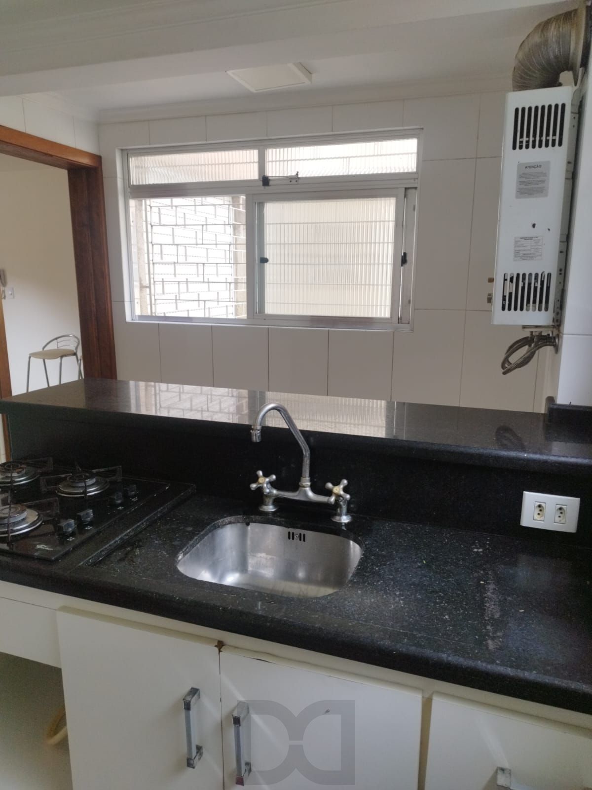Apartamento de 3 quartos de 70m² no bairro Santa Tereza. — foto 8