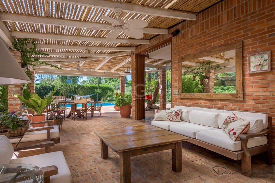 Casa para Venda - 418m², 5 dormitórios, sendo 1 suites, 6 vagas - Tristeza — foto 10