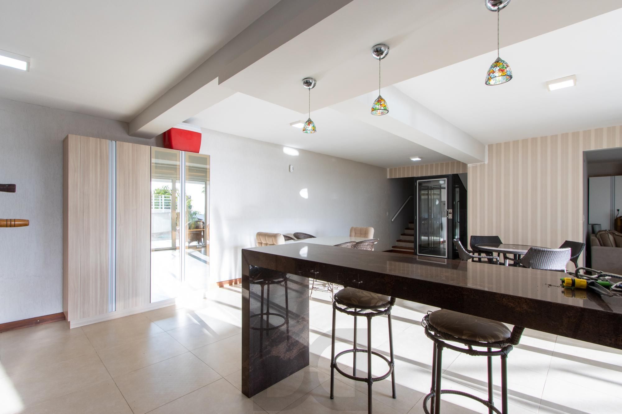 Casa 4 dormitórios com elevador — foto 62