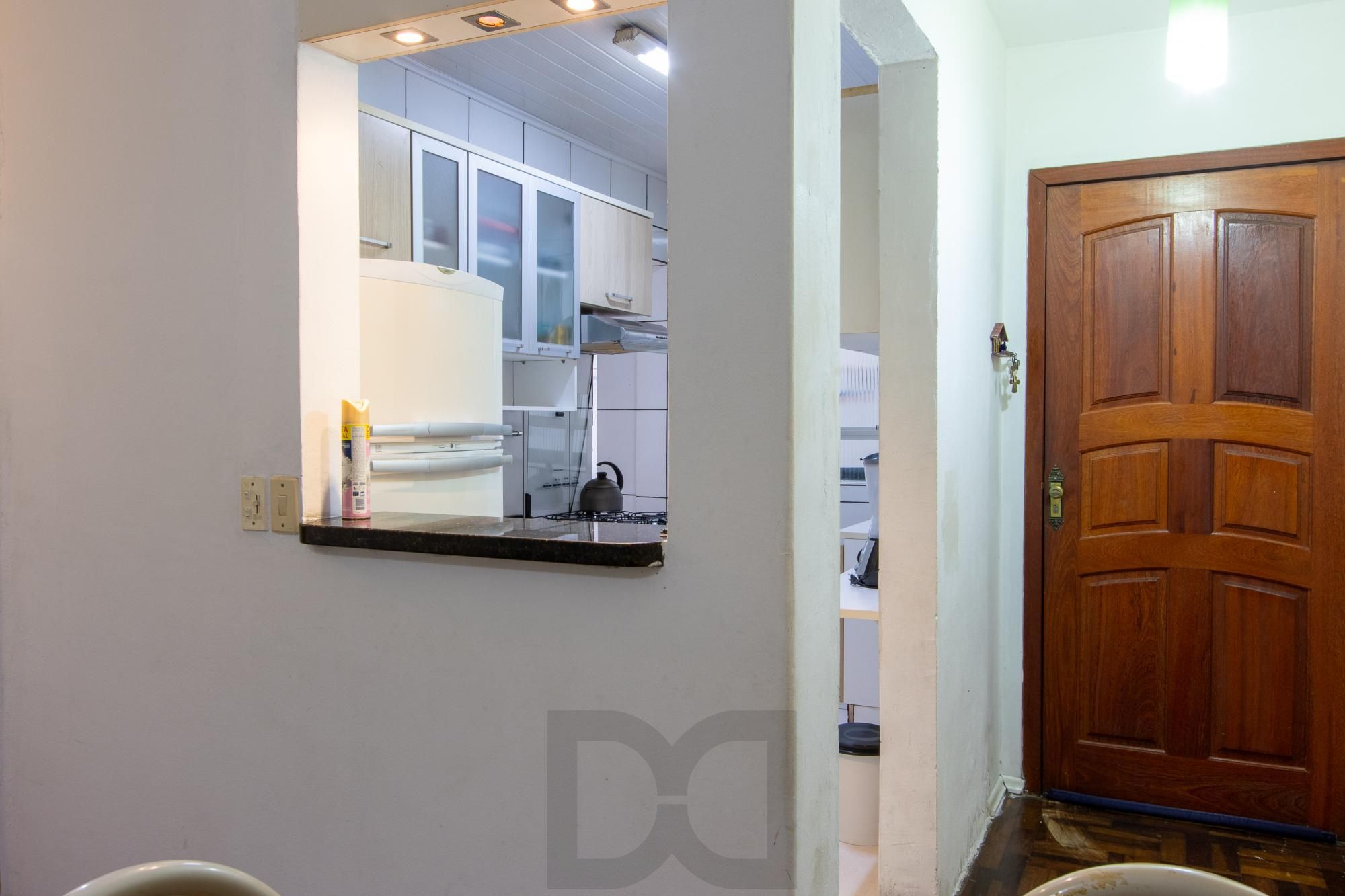 Apartamento térreo com pátio privativo no coração do Menino Deus, 2 dormitórios. — foto 15