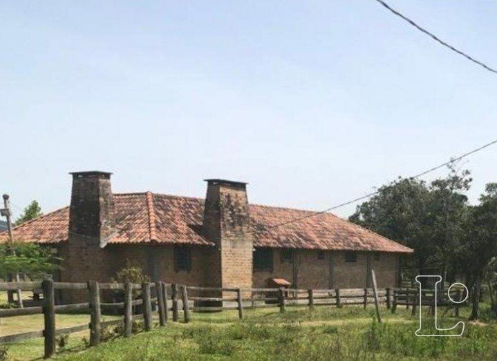 Sítio para Venda - 40.685m², 3 quartos, piscina,açude, casa caseiro Lami — foto 8
