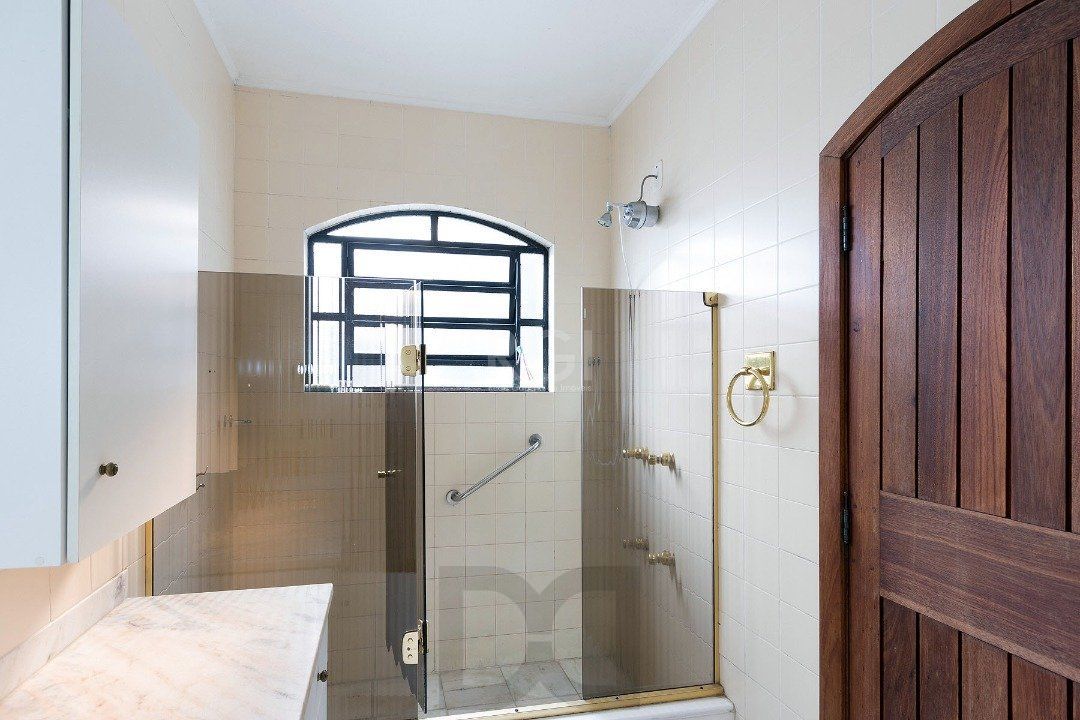 Casa para Venda - 430m², 4 dormitórios, sendo 1 suites, 5 vagas - Cristal — foto 42