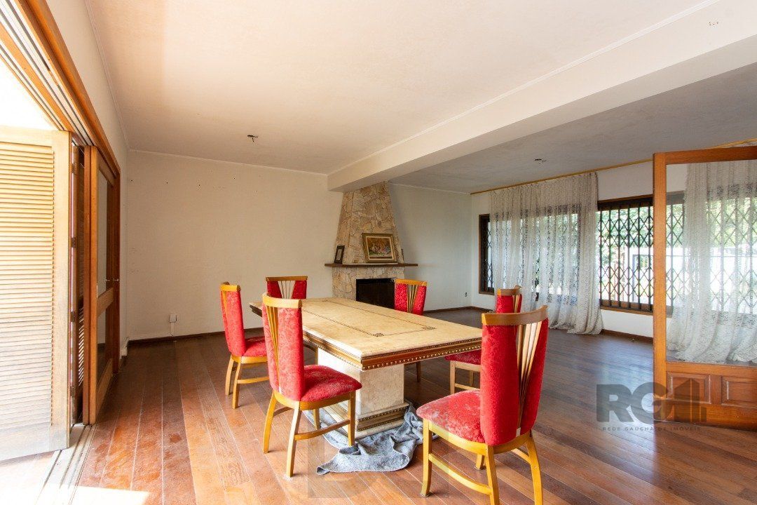 Casa para Venda - 361.95m², 4 dormitórios, sendo 2 suites, 3 vagas - Nonoai — foto 9