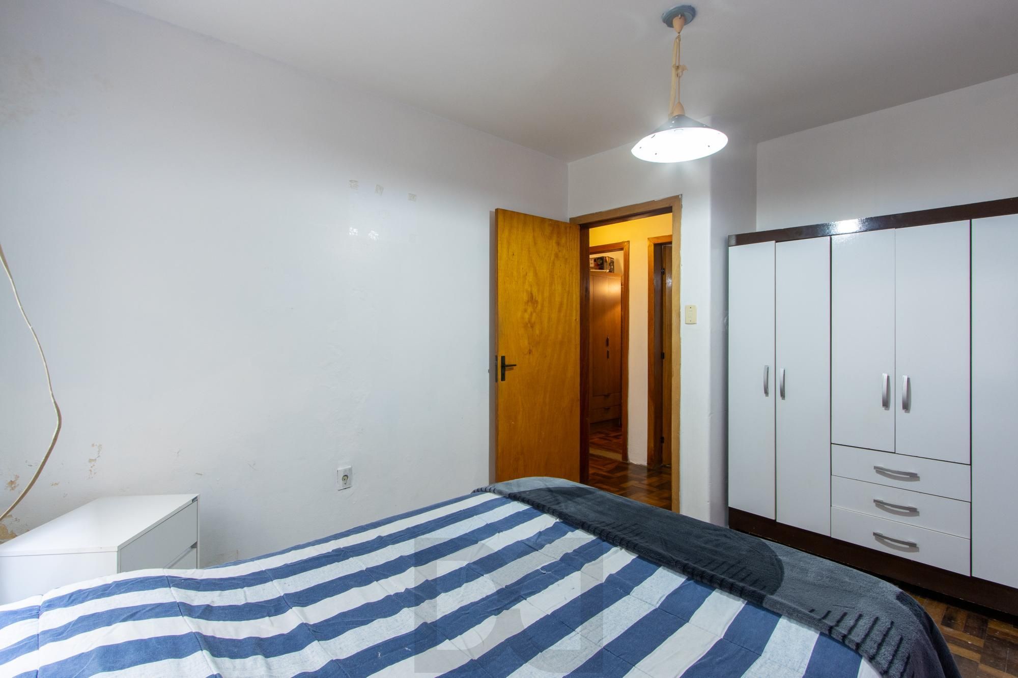 Apartamento térreo com pátio privativo no coração do Menino Deus, 2 dormitórios. — foto 11