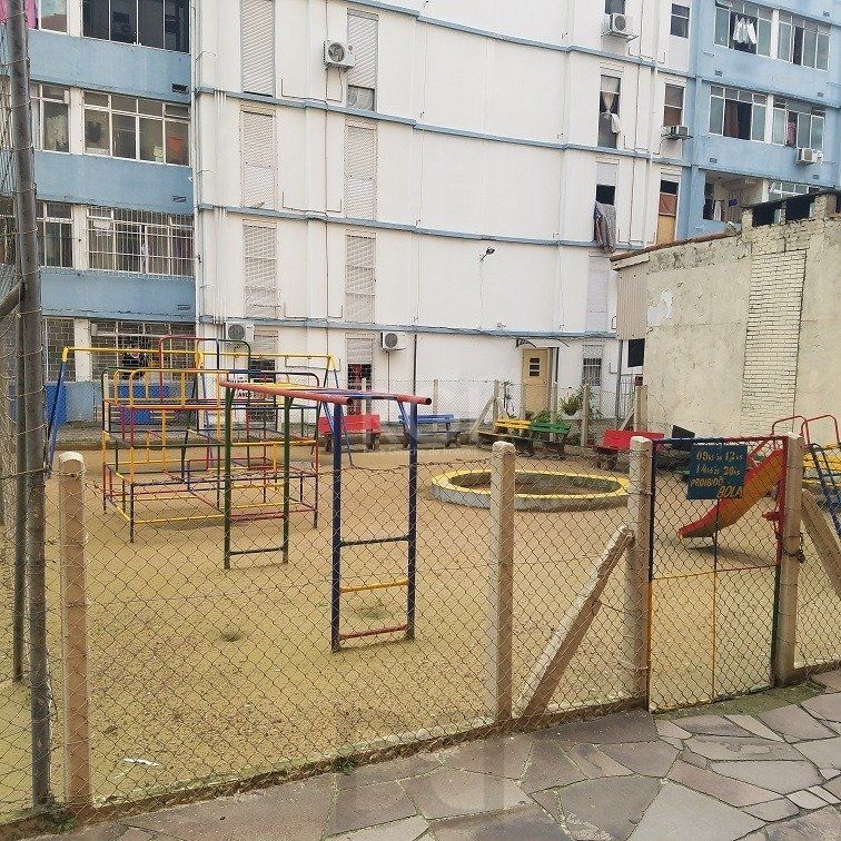 Apartamento para Venda - 42m², 1 dormitório, 1 vaga - Humaitá — foto 21