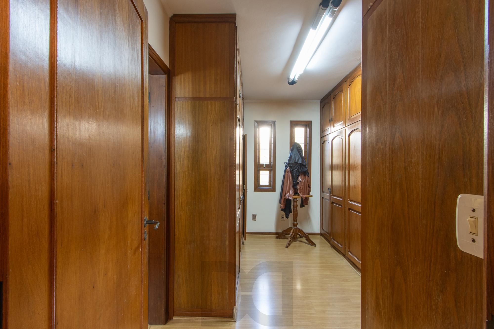 Casa à venda com 5 dormitórios, 392m² e 4 vagas no bairro Vila Assunção, Zona Sul de Porto Alegre — foto 58