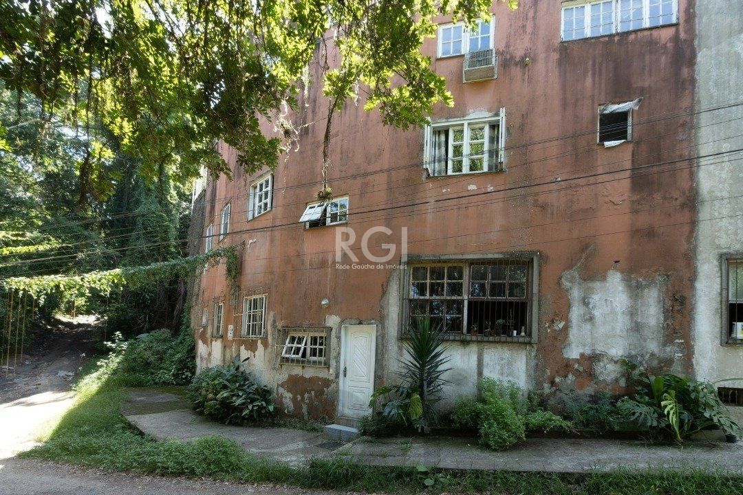 Terreno com área de 747m² — foto 11