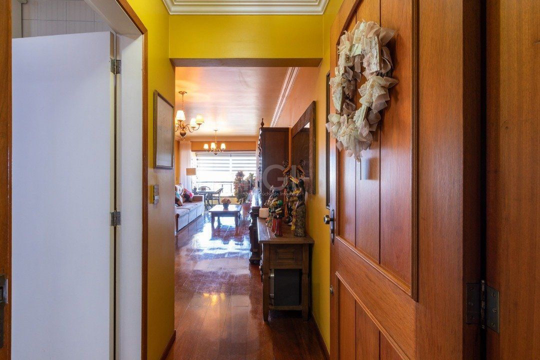 Apartamento para Venda - 104m², 3 dormitórios, sendo 1 suites, 1 vaga - Floresta — foto 2