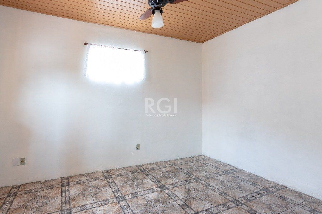 Casa para Venda - 50m², 2 dormitórios, 1 vaga - Cavalhada — foto 3