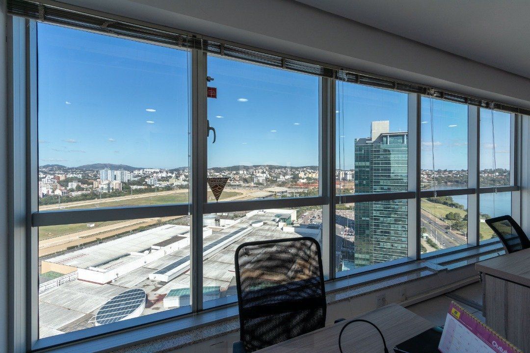Conjunto/Sala para Venda - 210m², 0 dormitórios, 5 vagas - Cristal — foto 51