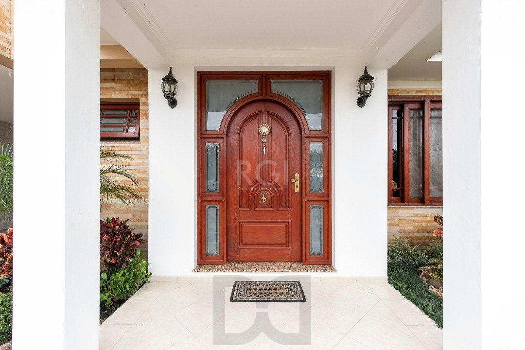 Casa para Venda - 293.76m², 3 dormitórios, sendo 1 suites, 6 vagas - Guarujá — foto 4