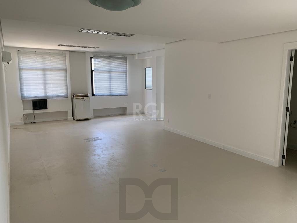 Sala comercial na Getúlio Vargas com 81,92m² privativos — foto 8