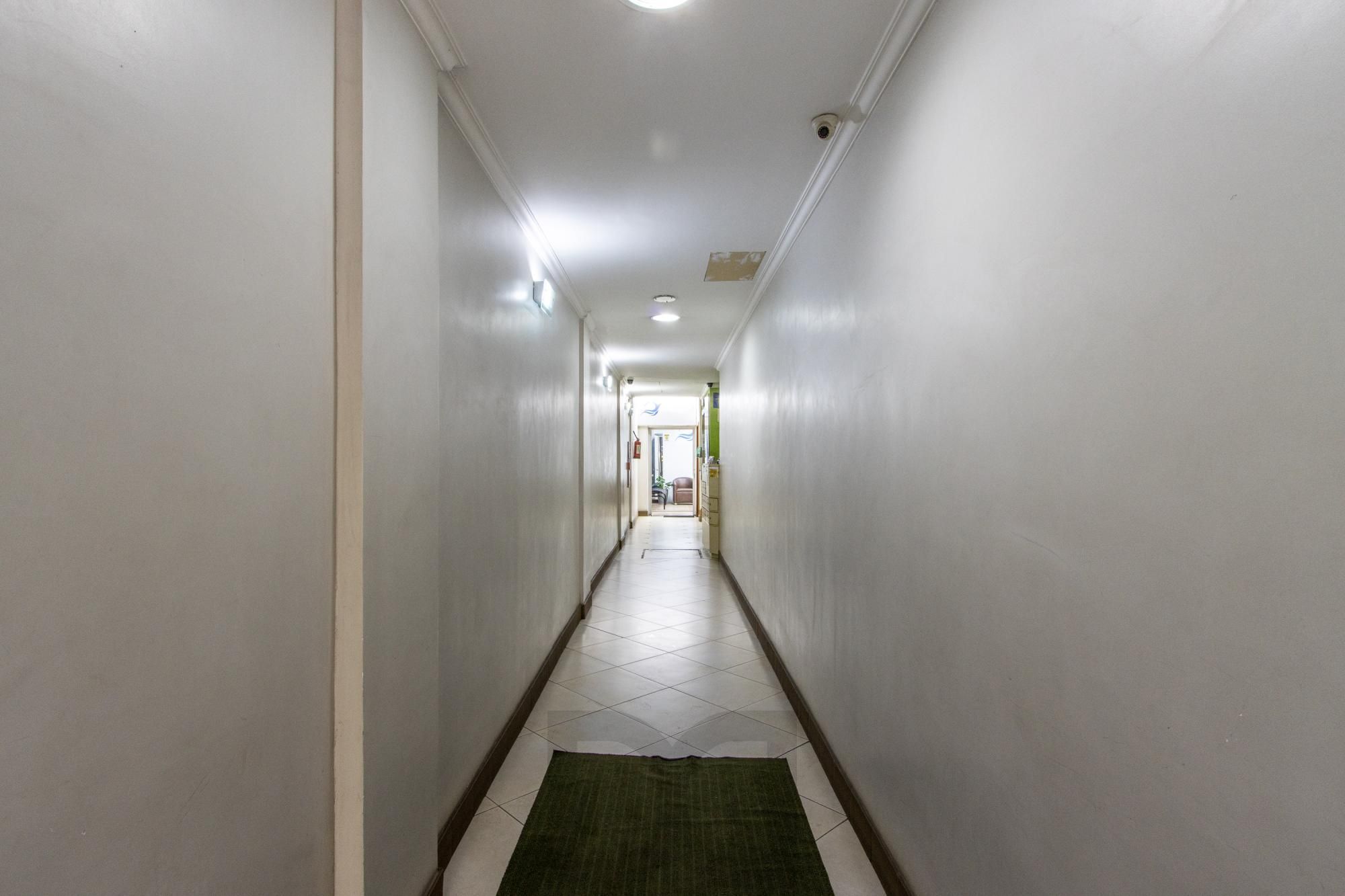 SALA NO CENTRO DE PORTO ALEGRE — foto 25
