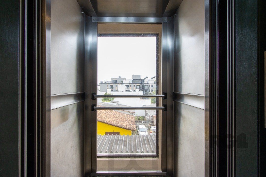 Apartamento semi mobiliado de 3 quartos com suíte no bairro Tristeza junto ao Colégio Mãe de Deus — foto 37