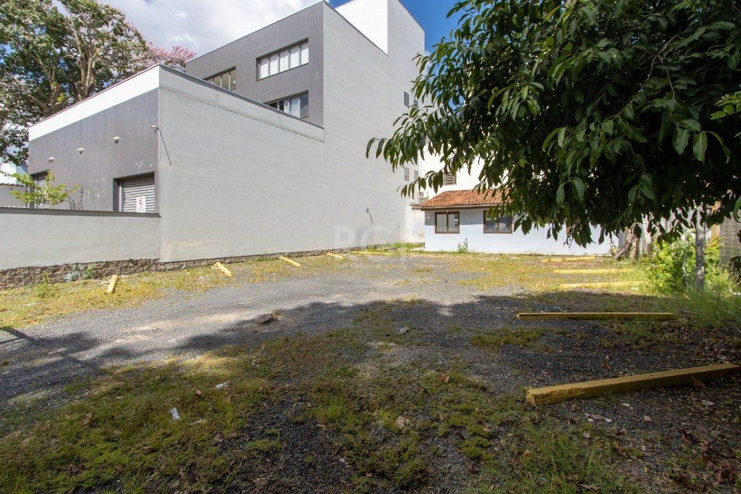 terreno com 298,30 m2 de área Total, medindo 12,64 X 23,60 — foto 2
