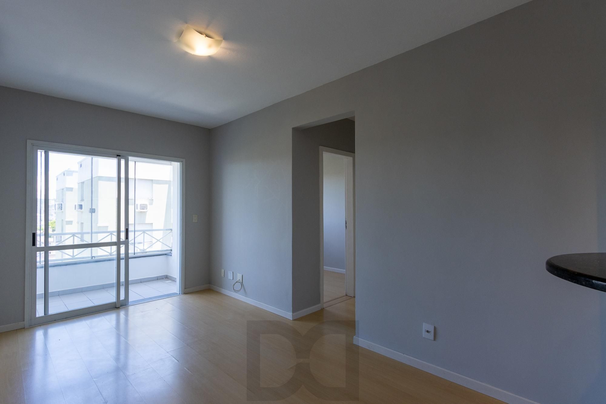 Apartamento 3 quartos, 1 vaga coberta, escriturada, condomínio com infra - Bairro Cristal — foto 1
