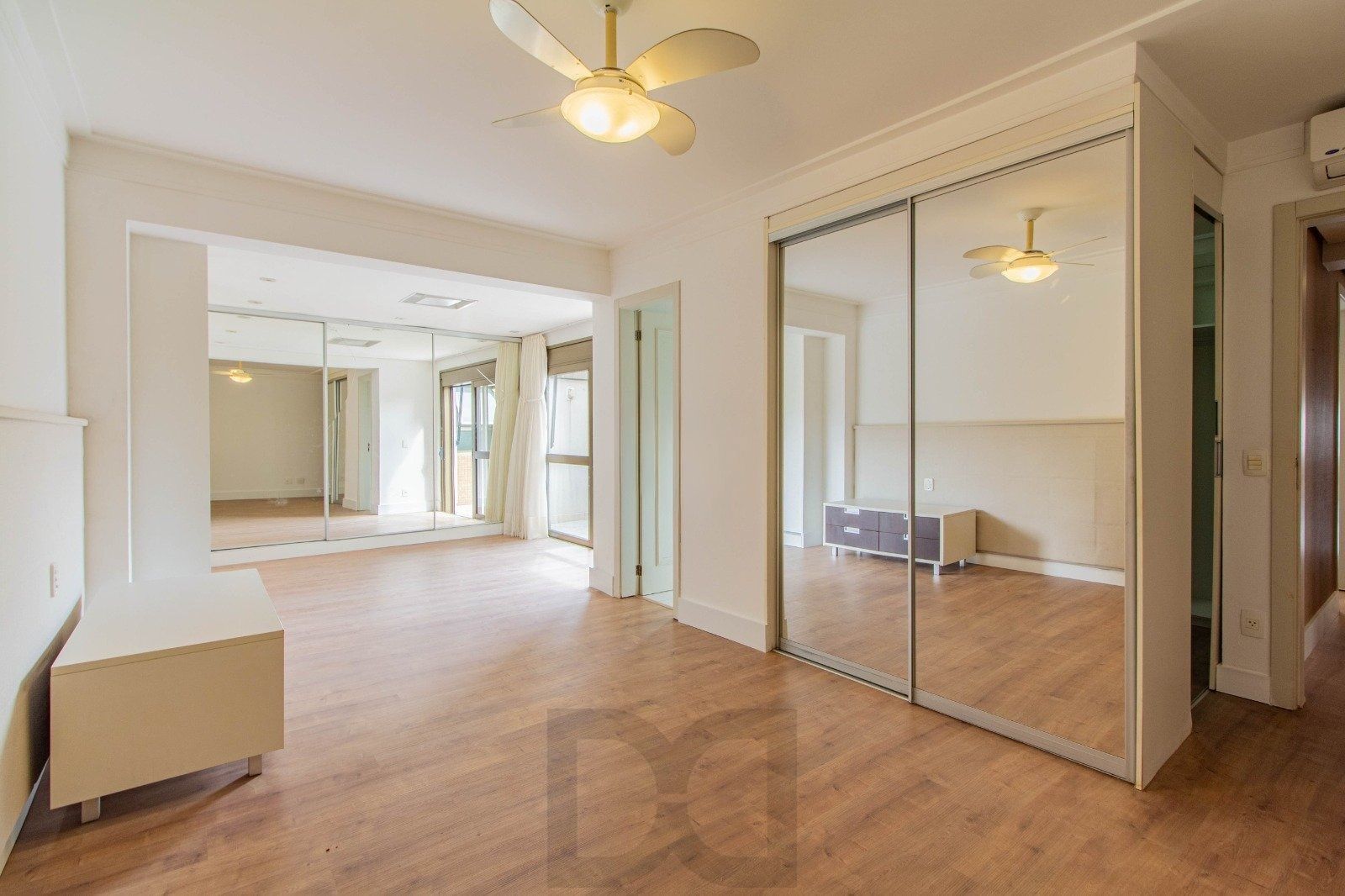 Apartamento Garden com 202m² e 3 dormitórios, 3 suítes, 3 vagas — foto 32