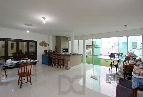 Casa Condominio para Venda - 137m², 3 dormitórios, sendo 1 suites, 3 vagas - Hípica — foto 2