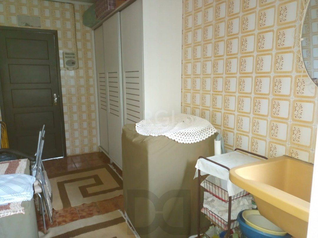Casa para Venda - 220m², 3 dormitórios, sendo 1 suites, 1 vaga - Camaquã — foto 39