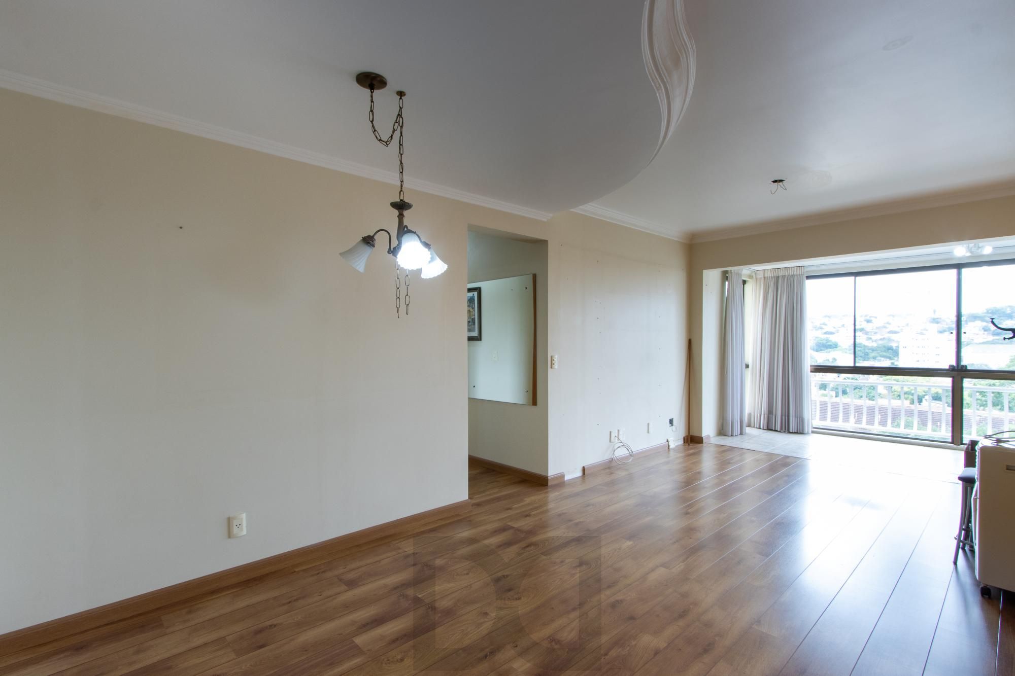 Apartamento para Venda - 93.43m², 3 dormitórios, 1 suite, 1 vaga - Teresópolis — foto 1
