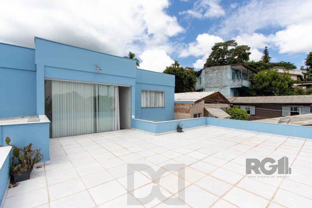 Casa, 5 dormitórios, sendo 1 suíte, 312m² privativos, 8 vagas - Bairro Vila Nova — foto 24