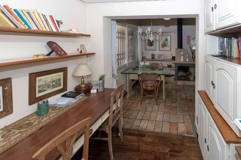 Casa para Venda - 420m², 5 dormitórios, sendo 2 suites, 6 vagas - Nonoai — foto 25