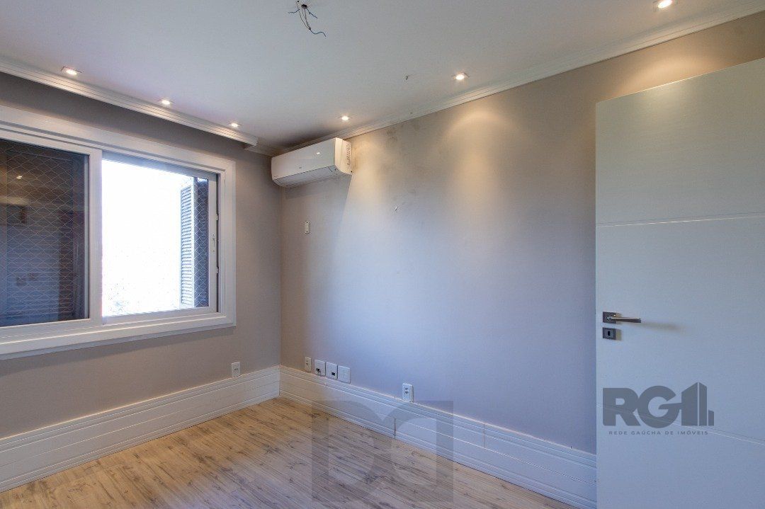 Casa Condominio para Venda - 384.33m², 3 dormitórios, sendo 1 suites, 3 vagas - Cristal — foto 33