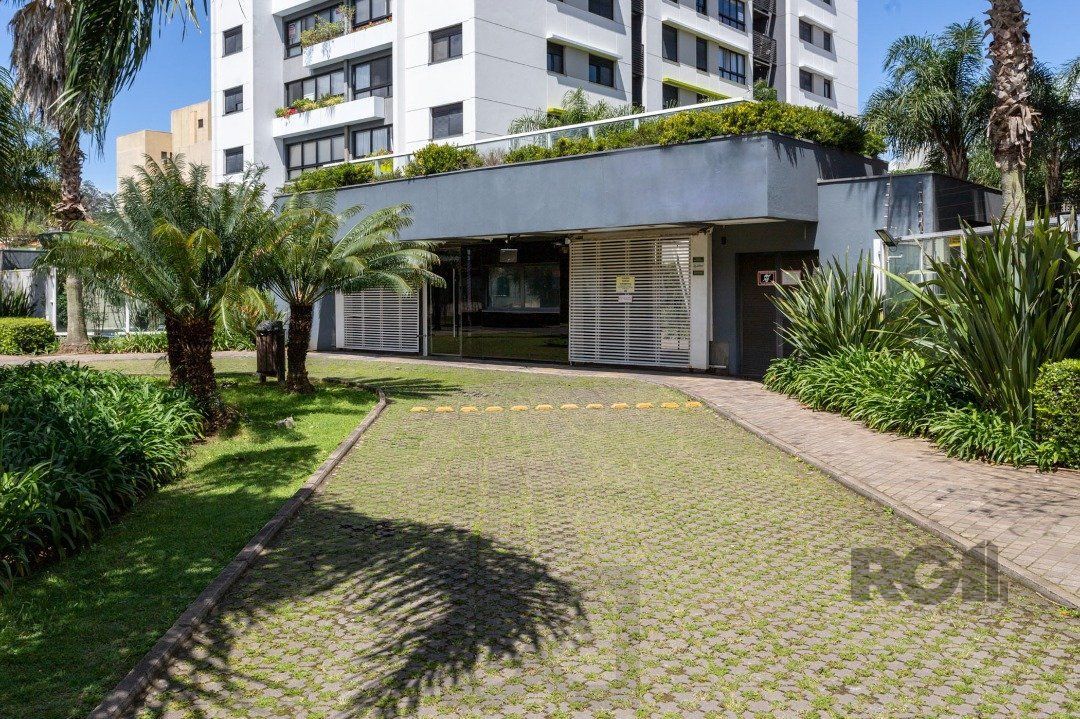 **Apartamento Residencial com 3 Quartos e 3 Banheiros em Camaquã, Porto Alegre, RS** — foto 2