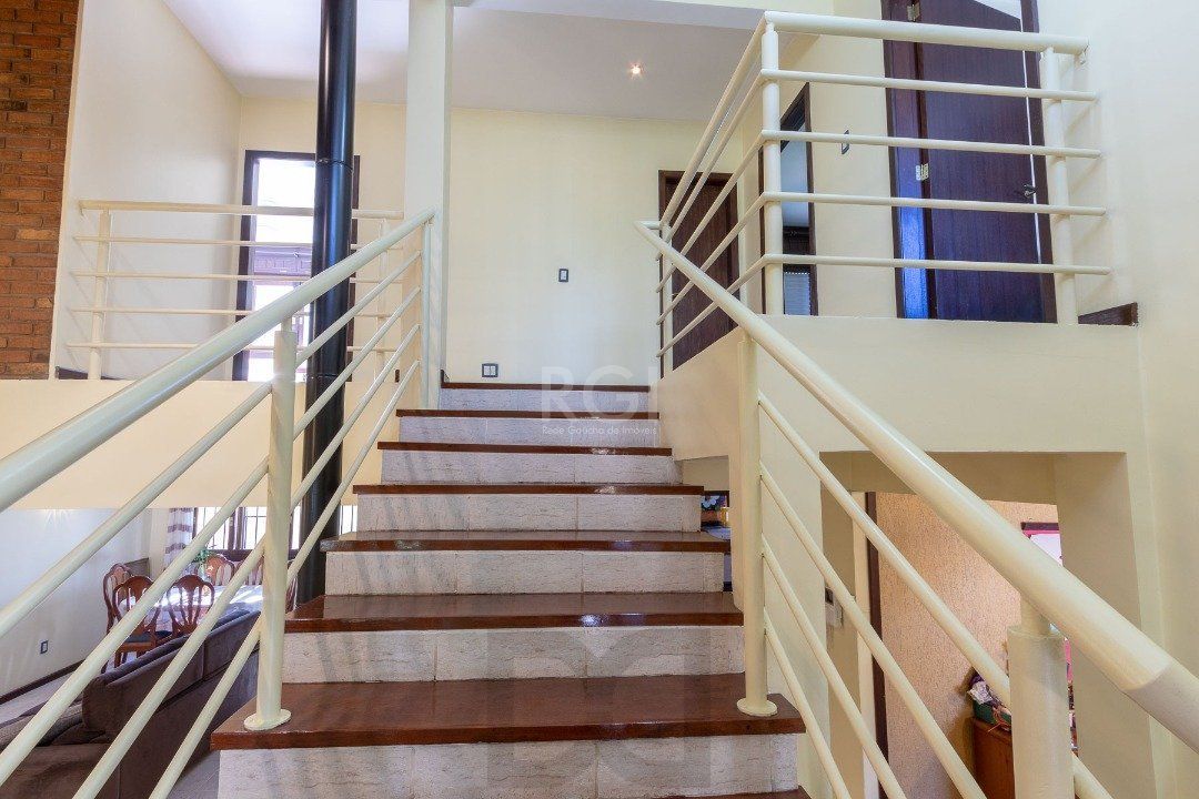 Casa para Venda - 308.25m², 3 dormitórios, sendo 1 suites, 5 vagas - Cristal — foto 19