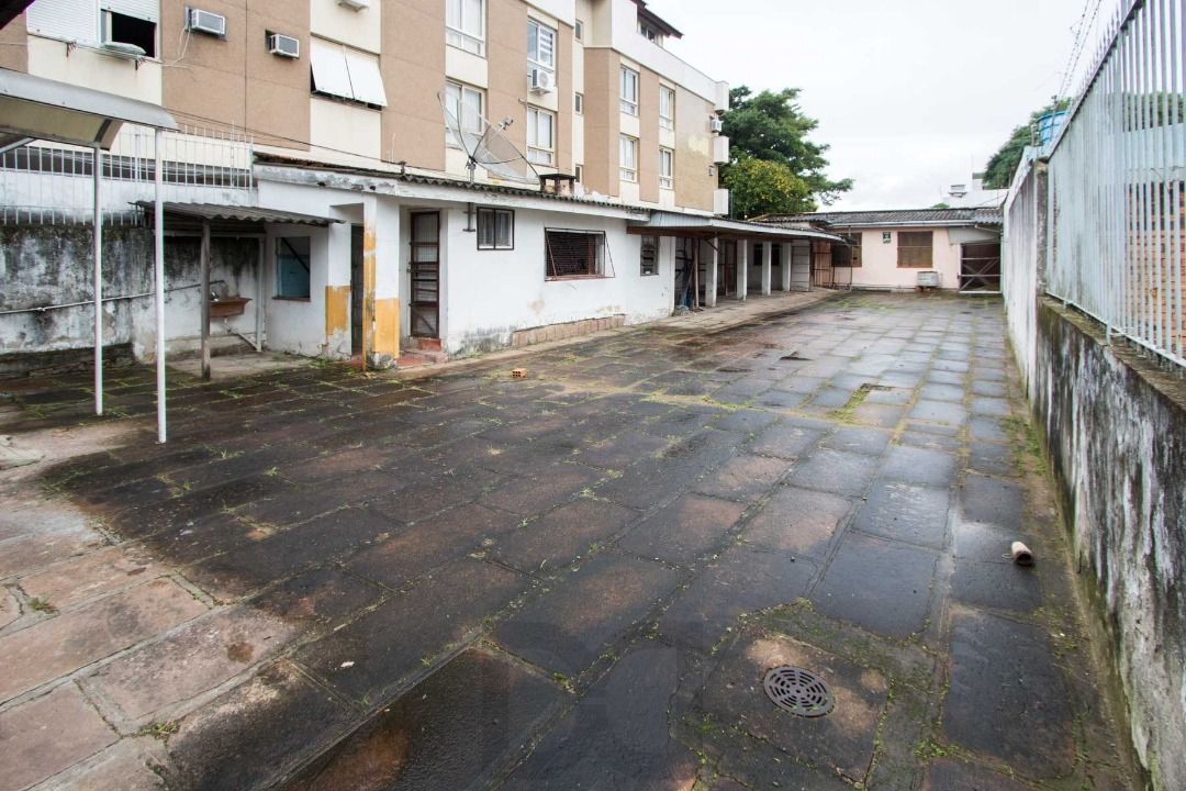 Casa para Venda - 200m², 3 dormitórios, 8 vagas - Cristal — foto 19