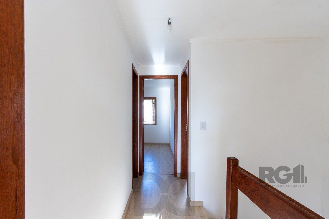 Casa para Venda - 120m², 3 dormitórios, sendo 1 suites, 1 vaga - Guarujá — foto 29