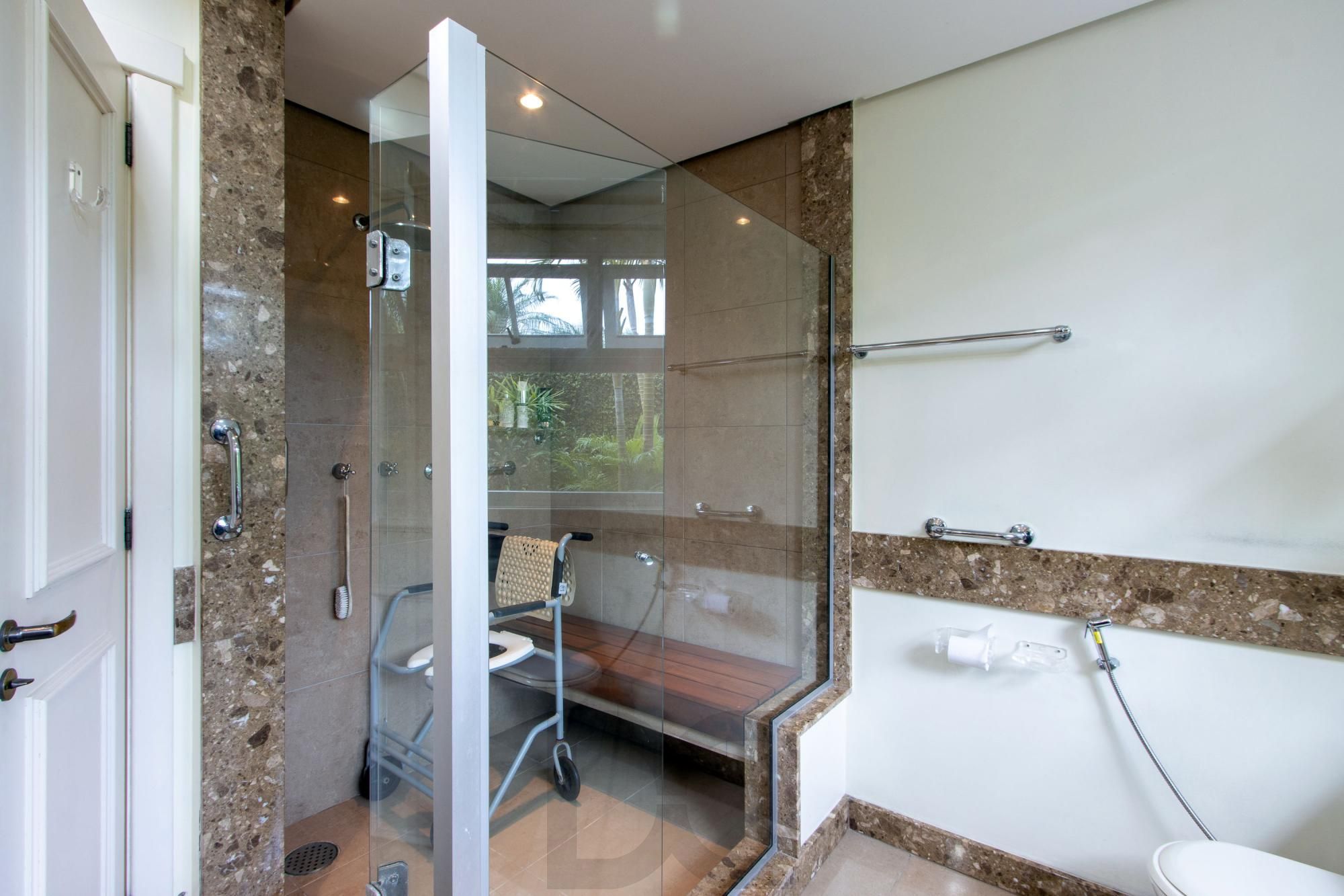 Casa térrea/2.371m2 de terreno no Condomínio Terra Ville, com fundo para o lago. — foto 50
