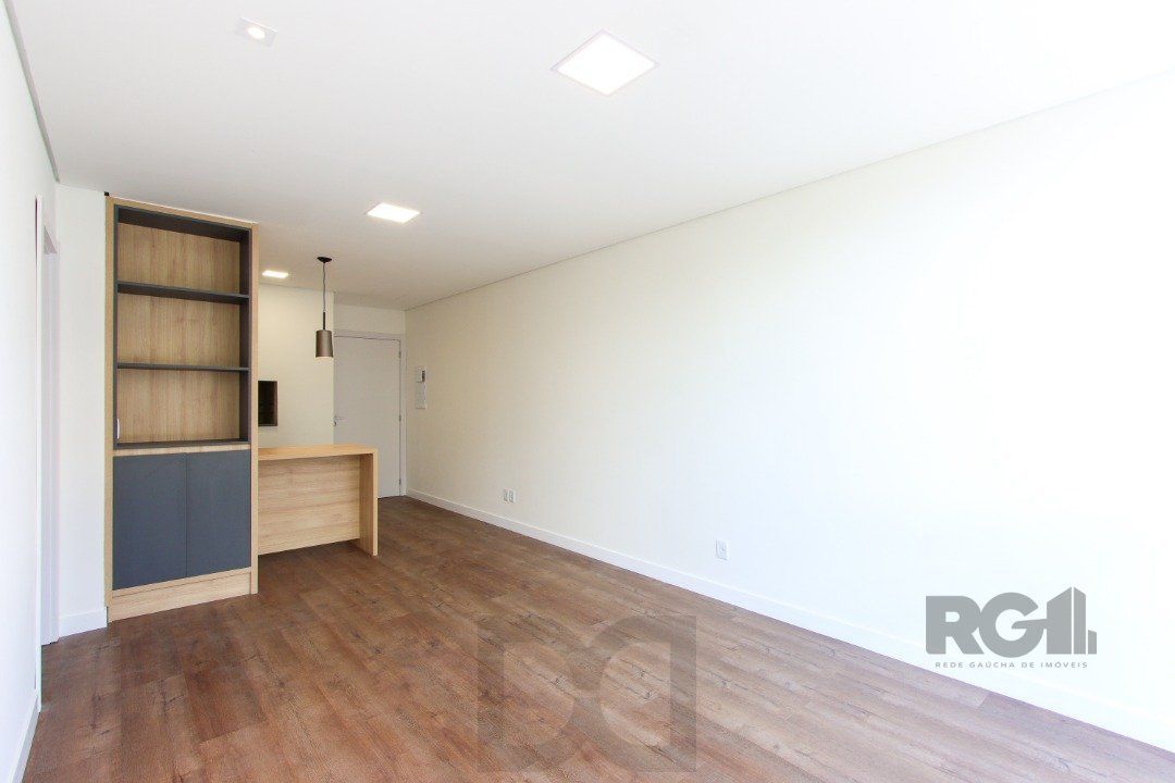 Apartamento em Porto Alegre no Bairro Petrópolis, de 2 quartos, GARDEN , semi mobiliado — foto 11