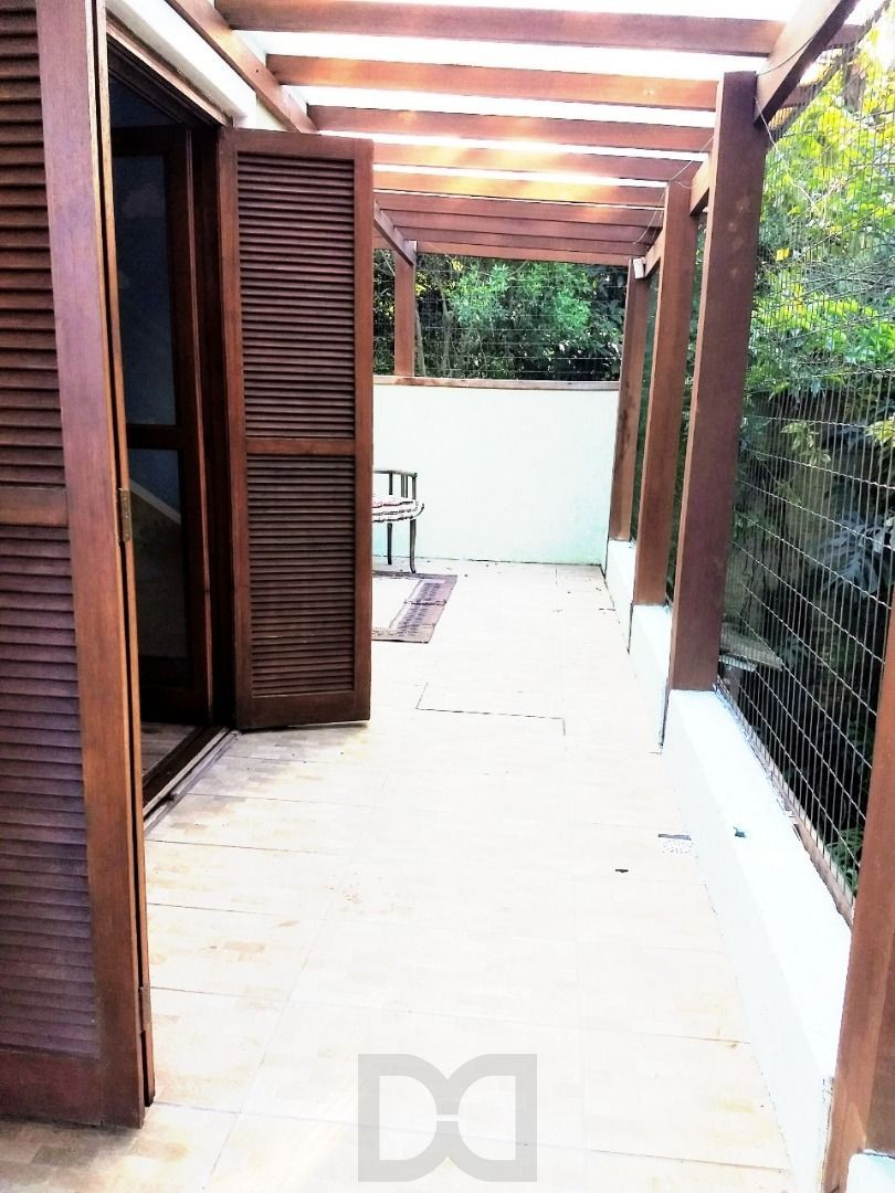 Casa para Venda - 200m², 4 dormitórios, sendo 1 suites, 4 vagas - Ipanema — foto 22