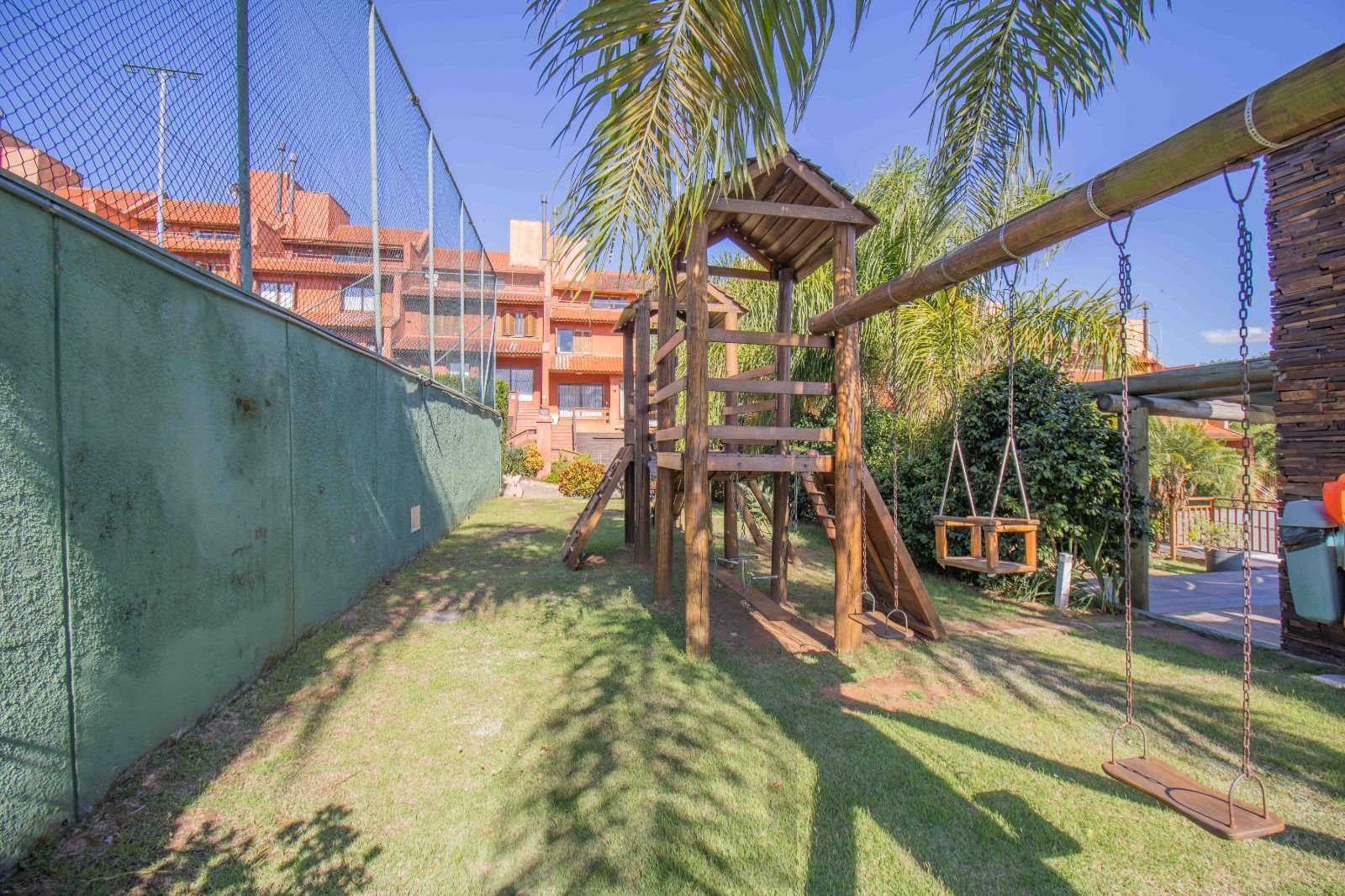 Casa Condominio para Venda - 286.89m², 4 dormitórios, sendo 2 suites, 2 vagas - Cristal — foto 28