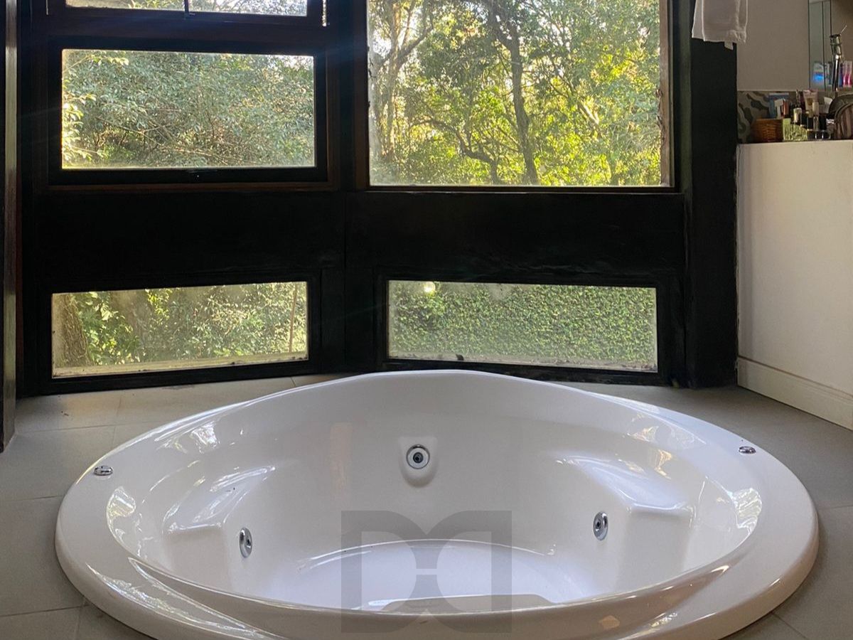 Casa com 7 dormitorios para venda Bairro Espírito Santo Porto Alegre, com 6 vagas. — foto 9