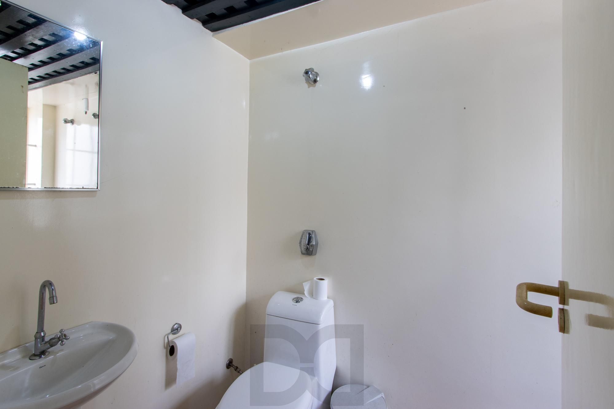 Casa com piscina Bairro Cristal — foto 36