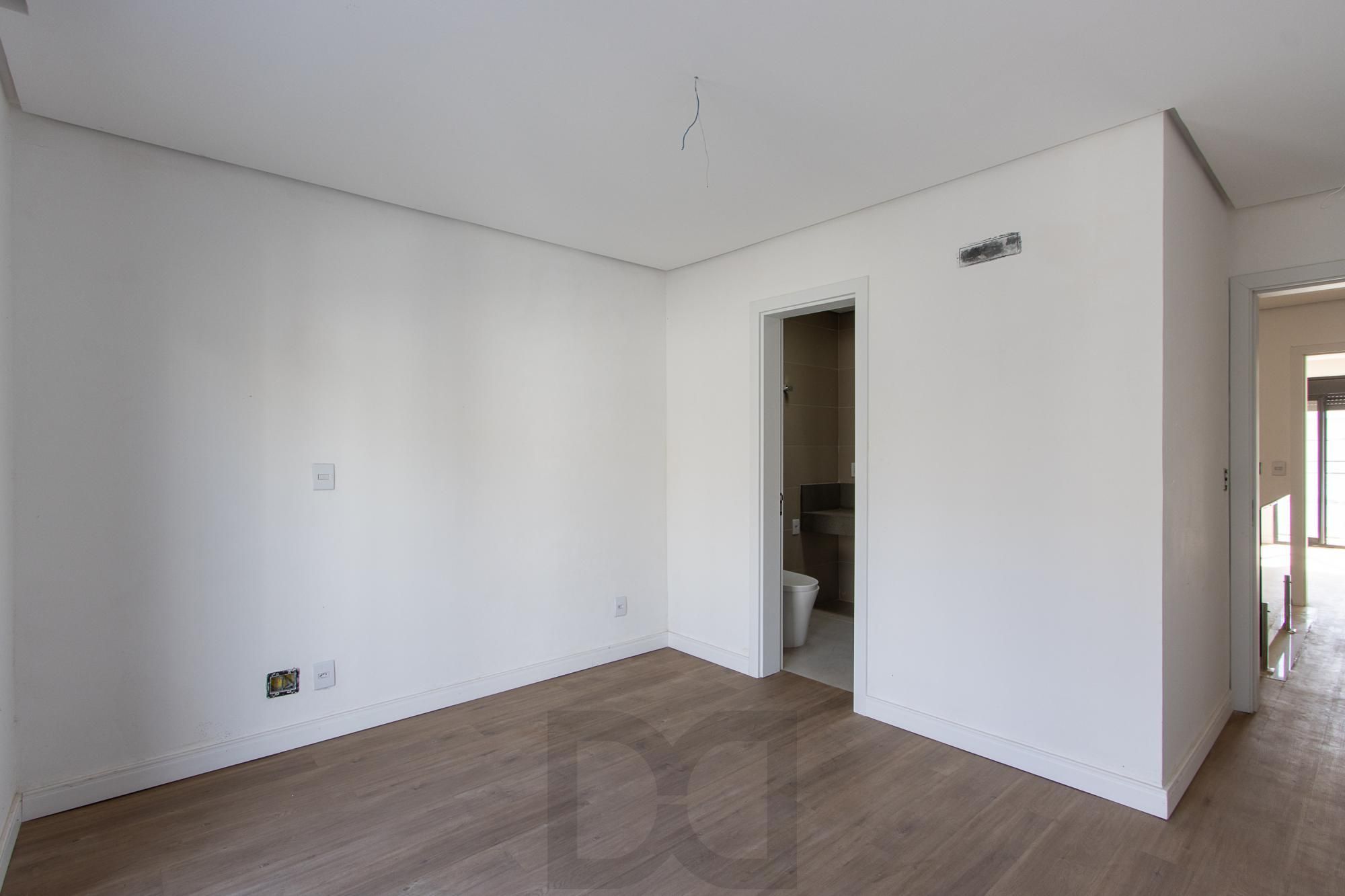 Casa de condomínio, 3 dormitórios, 3 suítes. — foto 37
