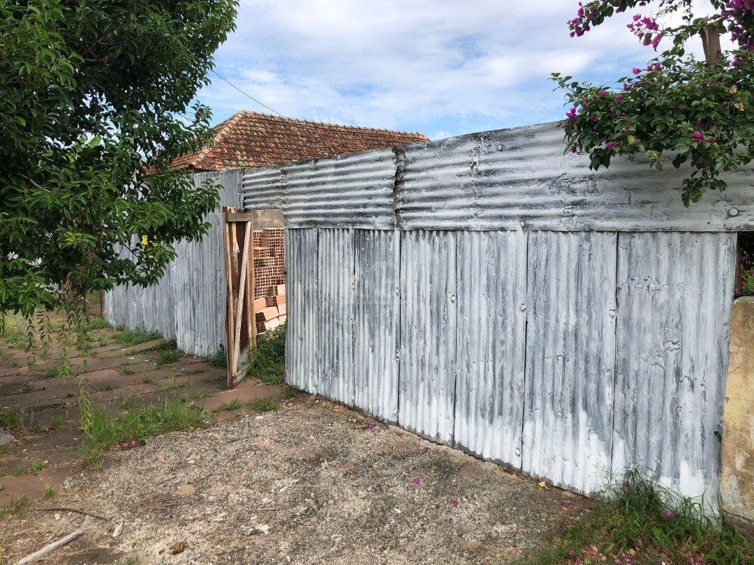 Terreno de 11x35 com projeto aprovado para duas casas de 167m2 com 3 dormitórios, amplo patio na frente e nos fundos. — foto 7