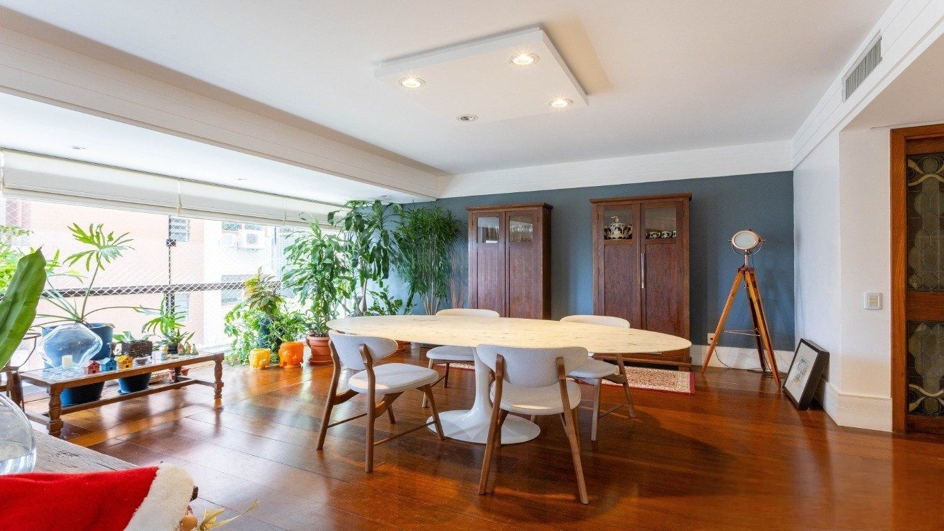 Apartamento193m² privativos, 3 dormitórios (2 suítes), 3 vagas — foto 3