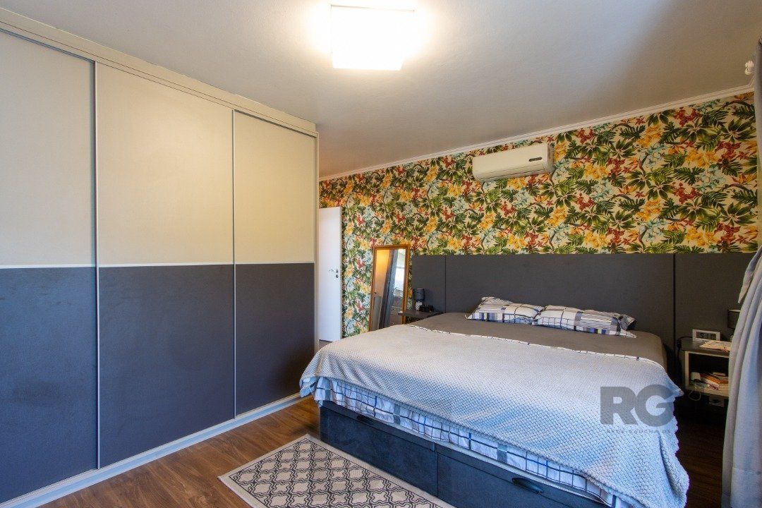 Apartamento reformado de 124m² privativos- 3 dormitórios sendo 1 suíte no bairro Medianeira — foto 23