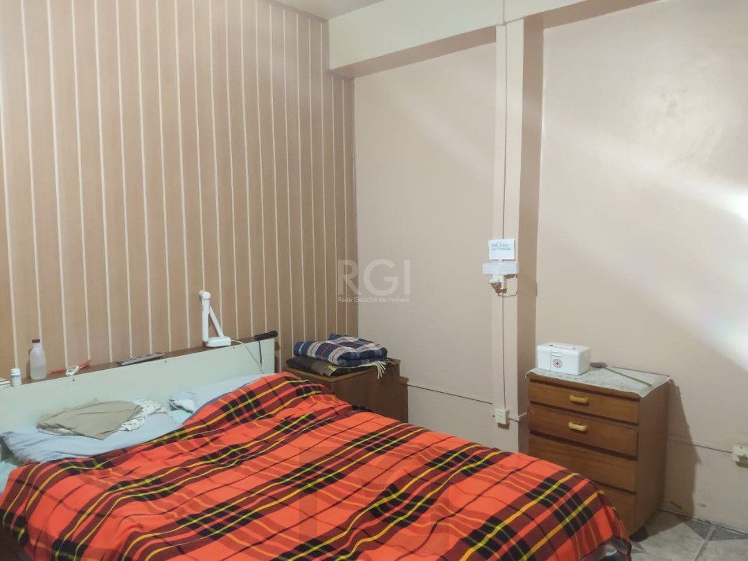 Casa para Venda - 322.4m², 2 dormitórios, 7 vagas - Cristal — foto 11
