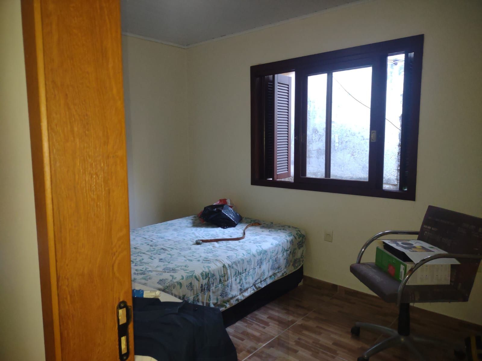 Casa com 4 quartos, suíte, piscina, lareira, churrasqueira em um terreno de 616m². — foto 11