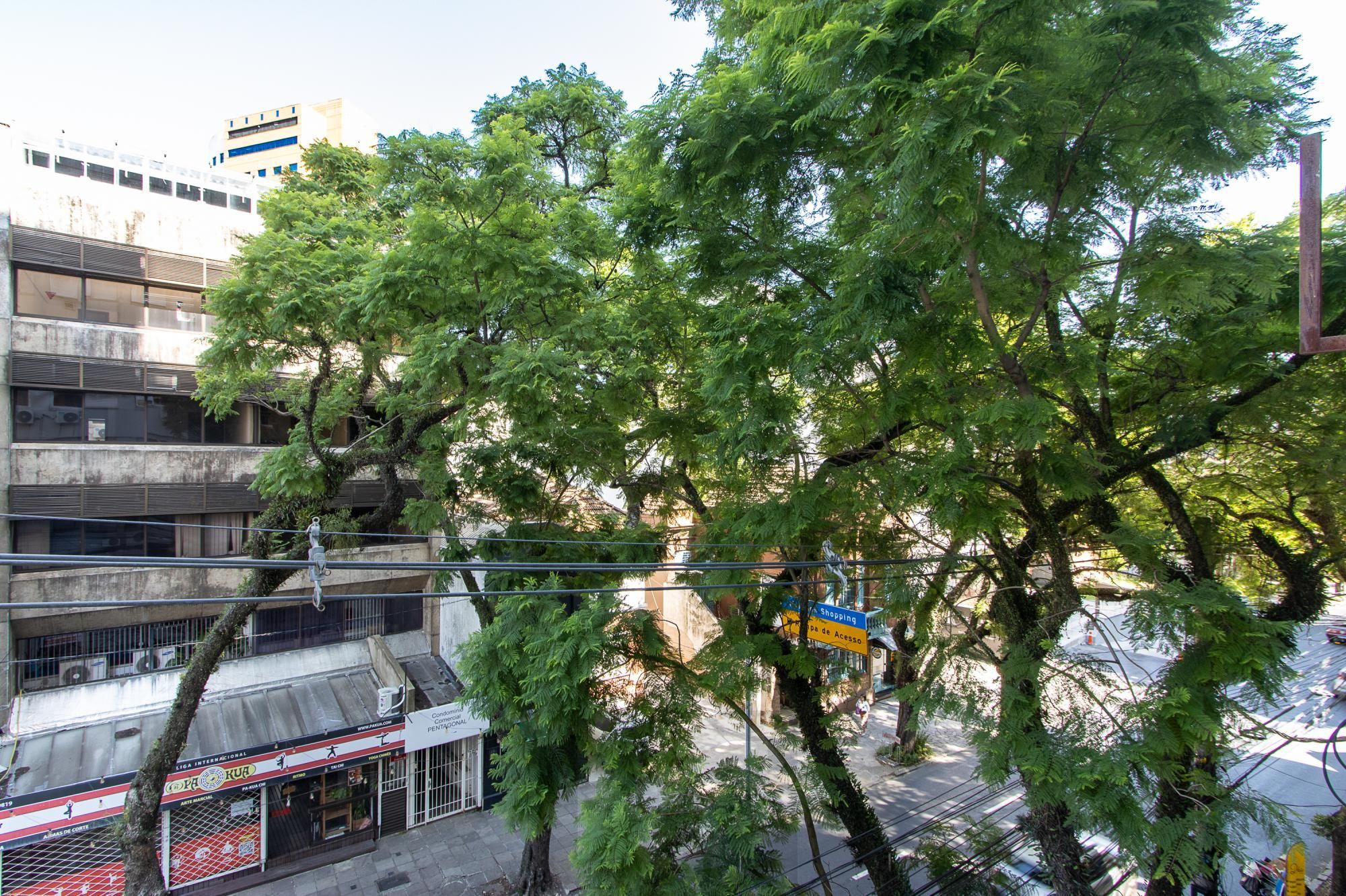 Apartamento à venda no bairro Moinhos de Vento, em Porto Alegre – RS. Com área privativa de 100.73m². — foto 3