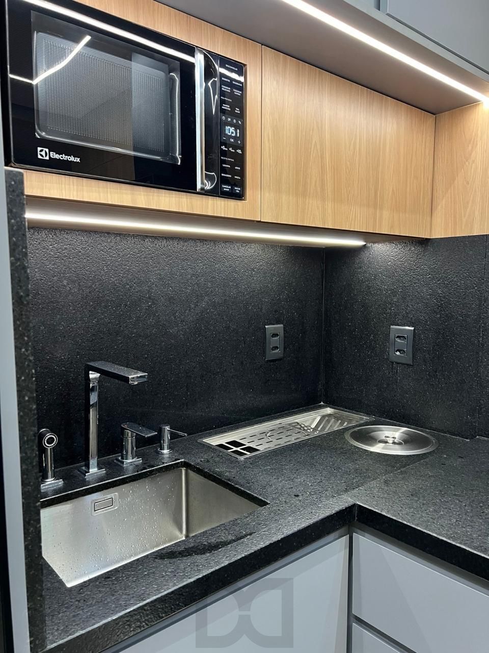 Casa em condomínio fechado para venda no bairro Jardim Isabel, com aproximadamente 204m² de área privativa,. — foto 14